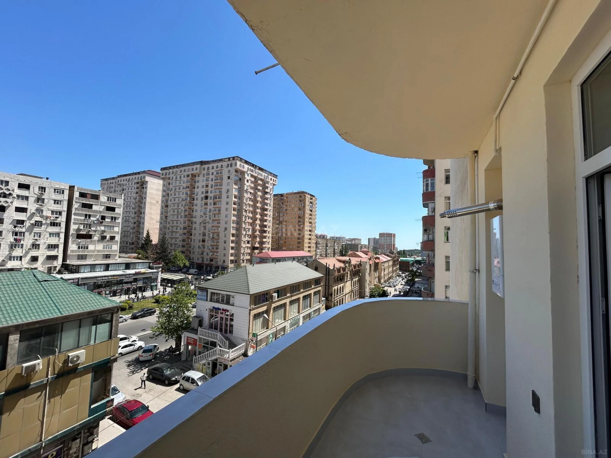 Satılır 3 otaqlı mənzil 85 m²
