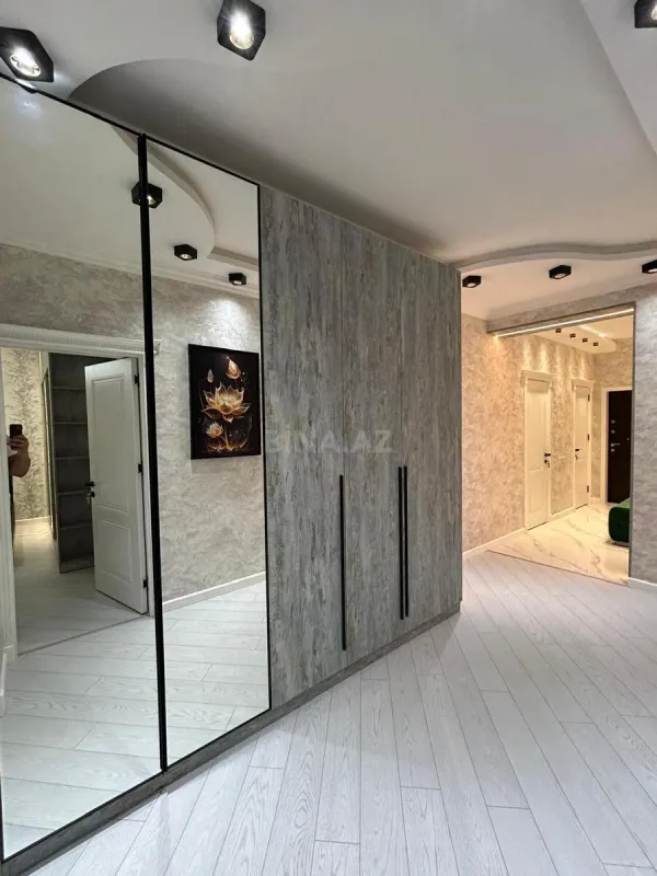 Satılır 3 otaqlı mənzil 85 m²