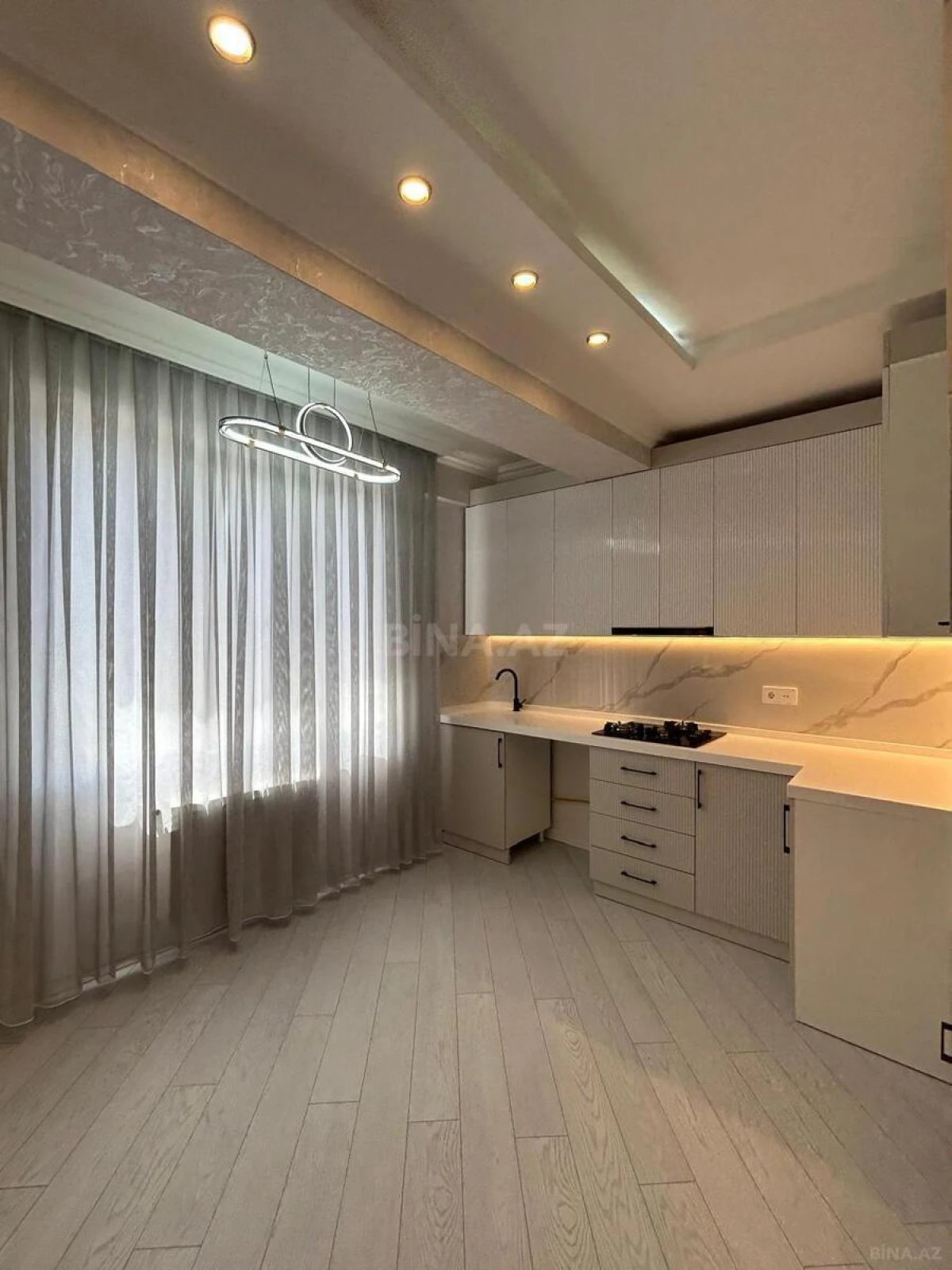 Satılır 3 otaqlı mənzil 85 m²