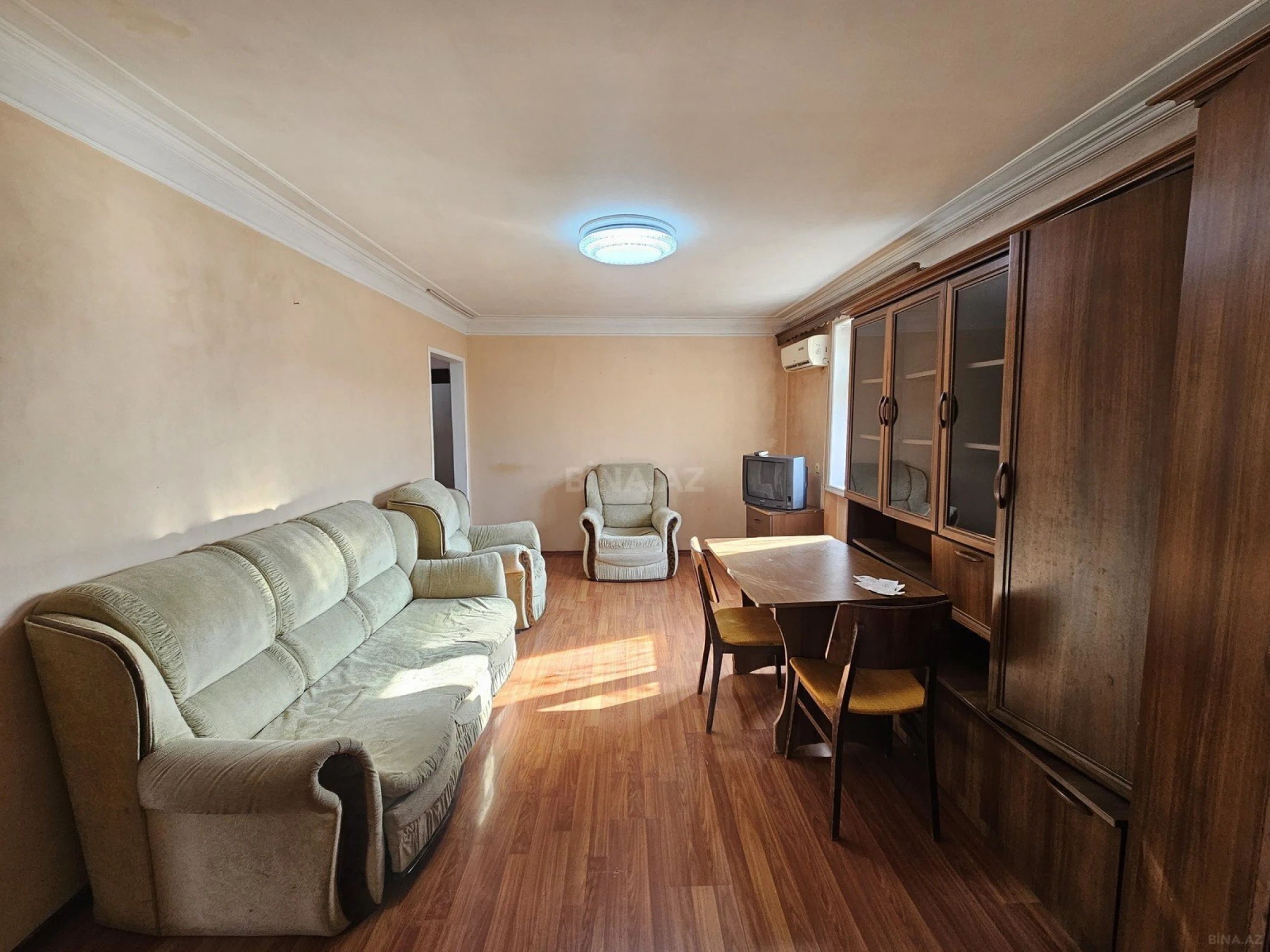 Satılır 2 otaqlı mənzil 33 m²