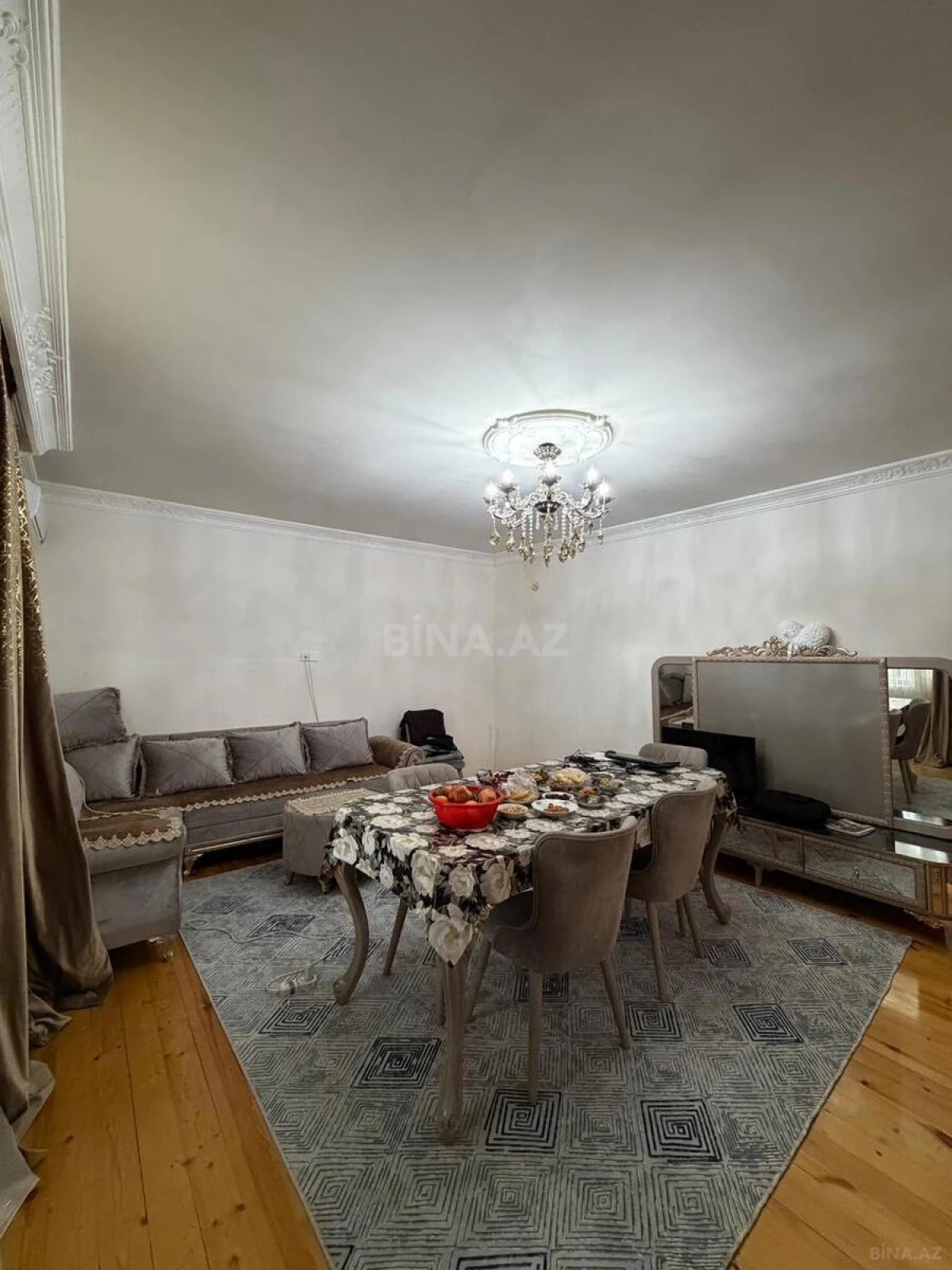 Satılır 4 otaqlı həyət evi 140 m²
