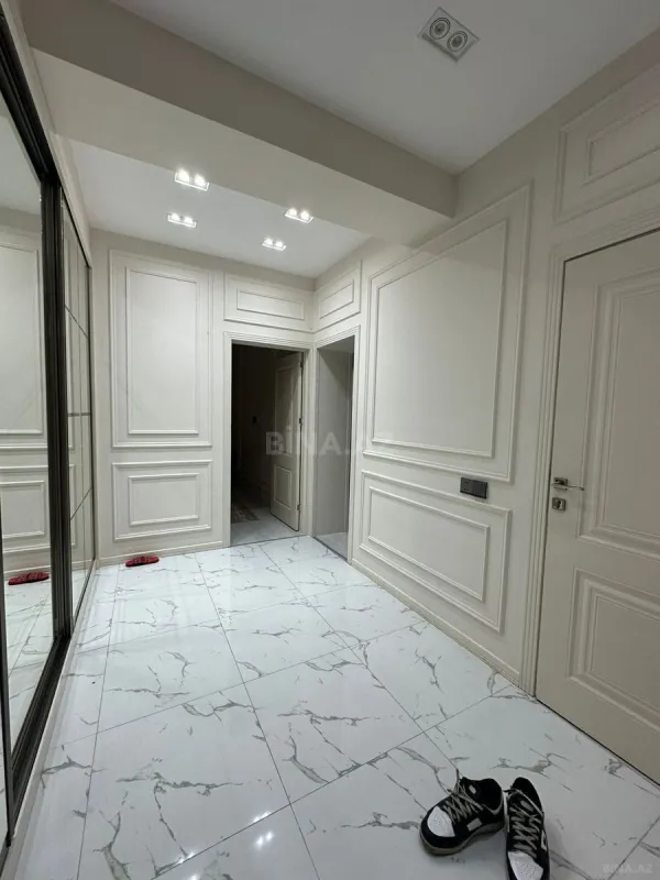 Satılır 2 otaqlı mənzil 53 m²