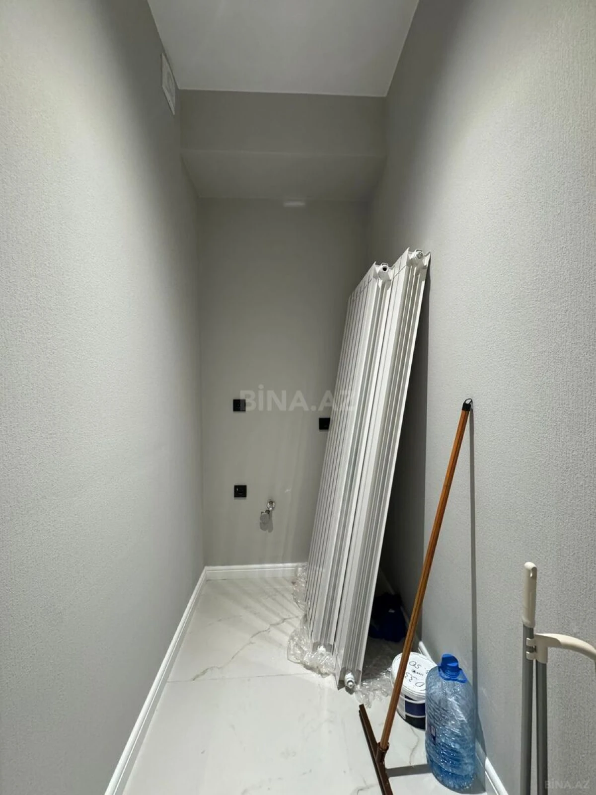 Satılır 2 otaqlı mənzil 80 m²