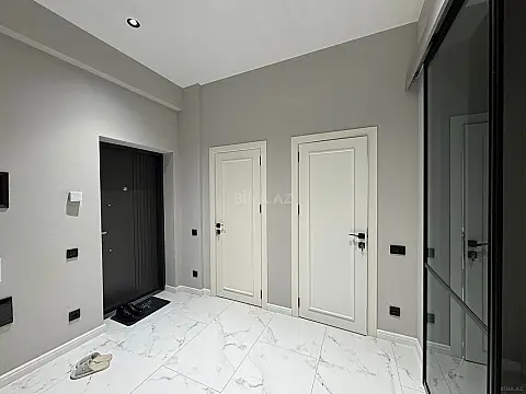 Satılır 2 otaqlı mənzil 80 m²