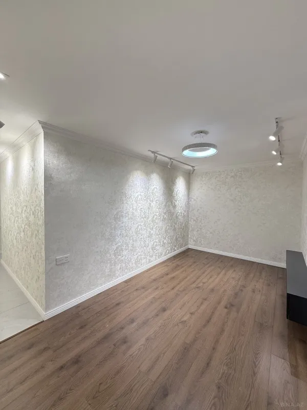Satılır 3 otaqlı mənzil 55 m²