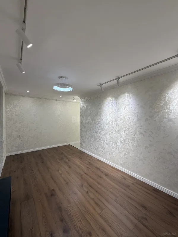 Satılır 3 otaqlı mənzil 55 m²