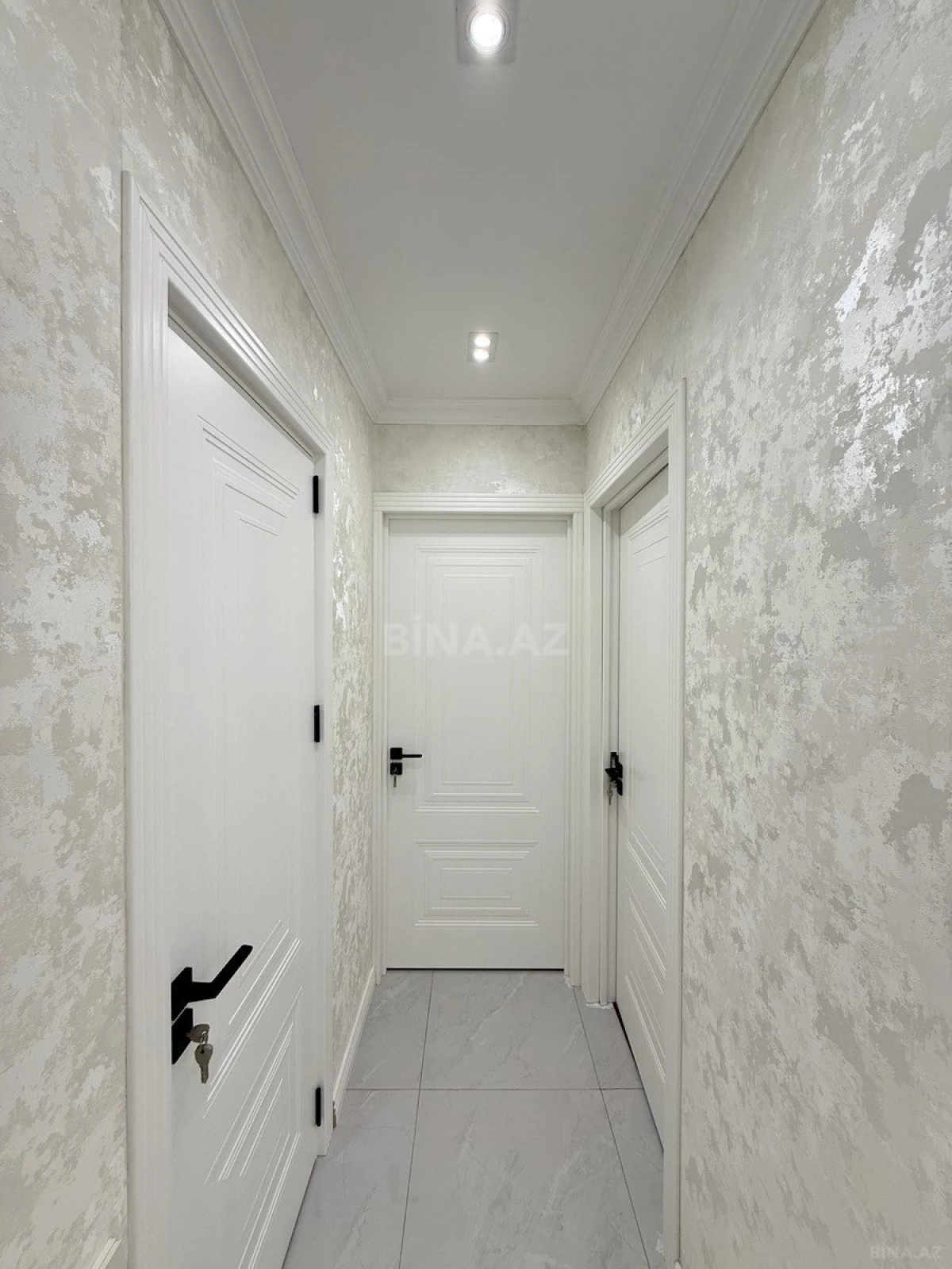 Satılır 3 otaqlı mənzil 55 m²