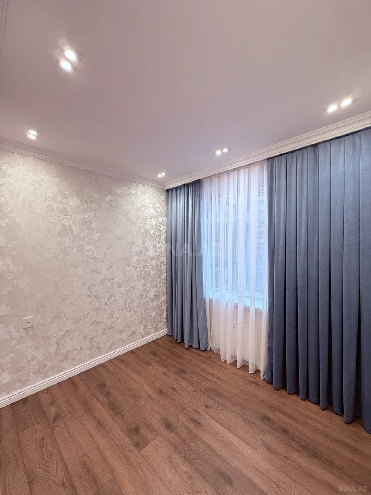 Satılır 3 otaqlı mənzil 55 m²