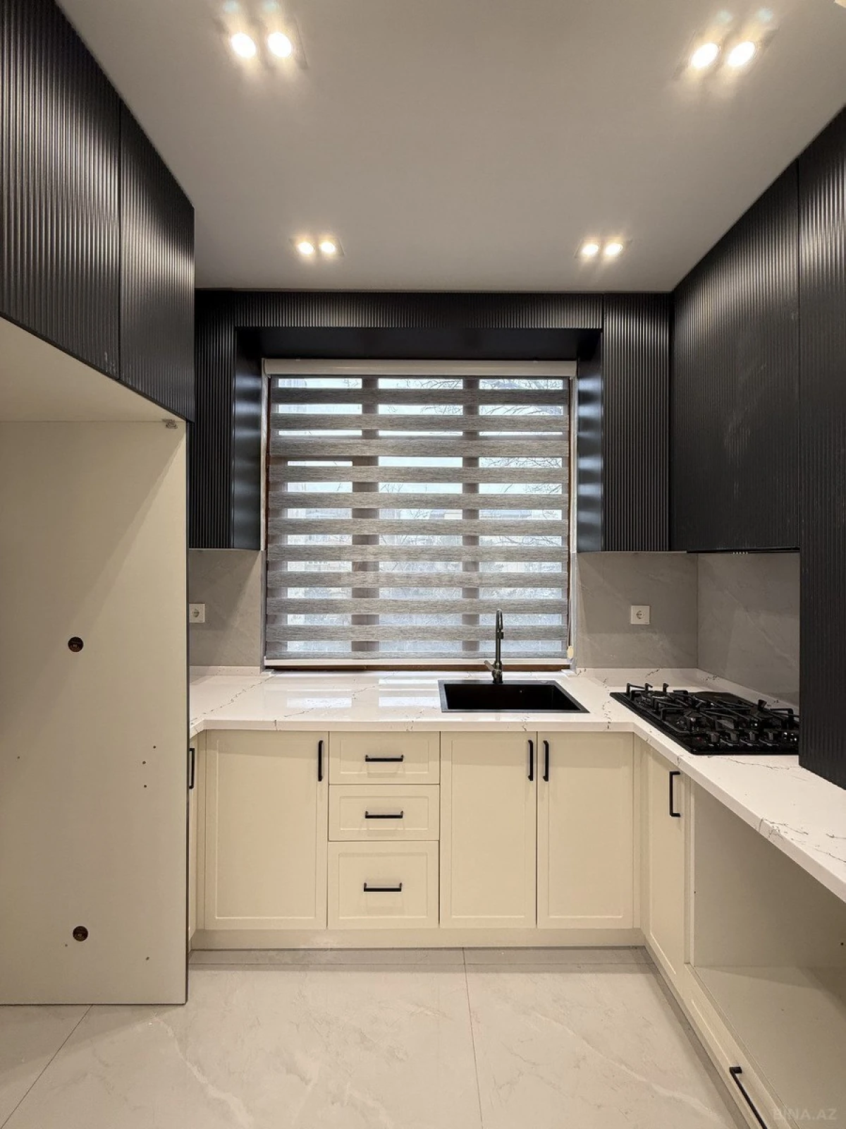 Satılır 3 otaqlı mənzil 55 m²