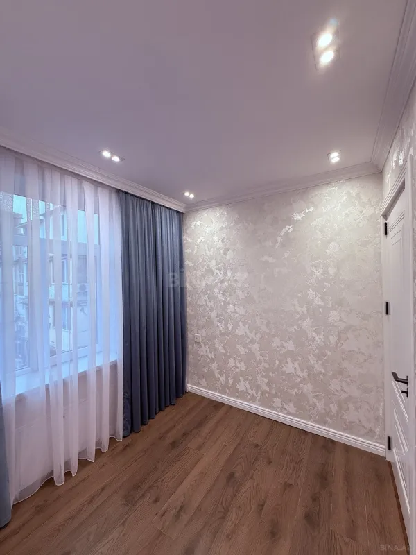 Satılır 3 otaqlı mənzil 55 m²