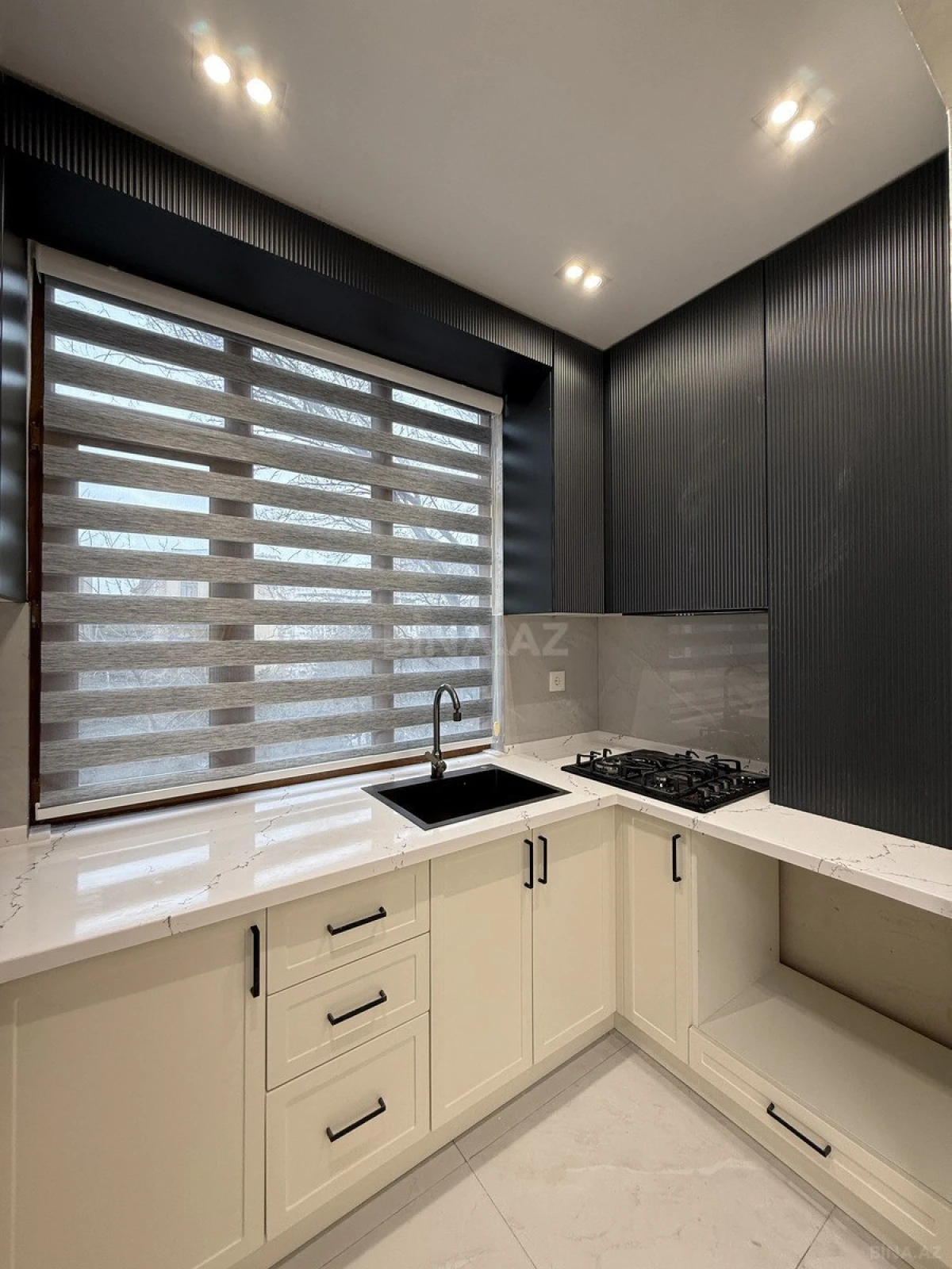 Satılır 3 otaqlı mənzil 55 m²