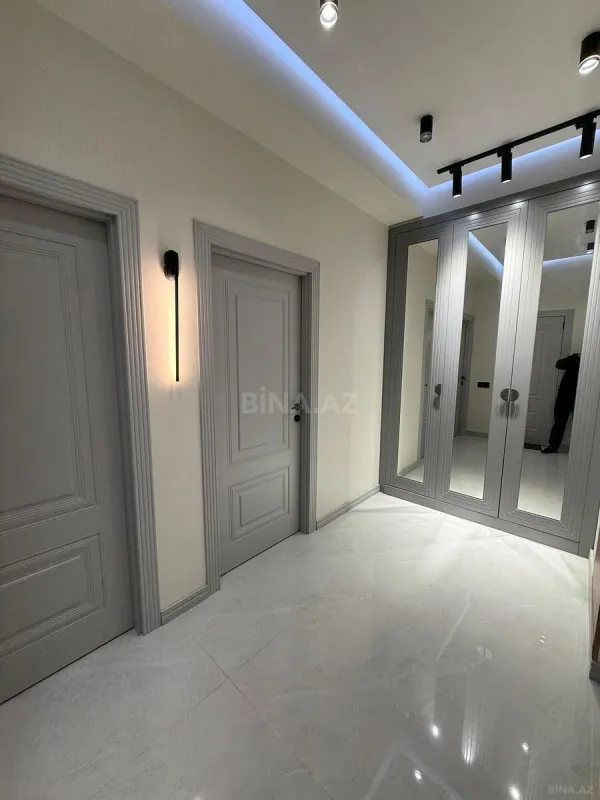 Satılır 2 otaqlı mənzil 55 m²