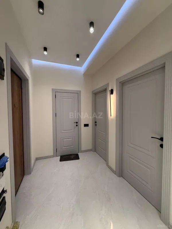 Satılır 2 otaqlı mənzil 55 m²