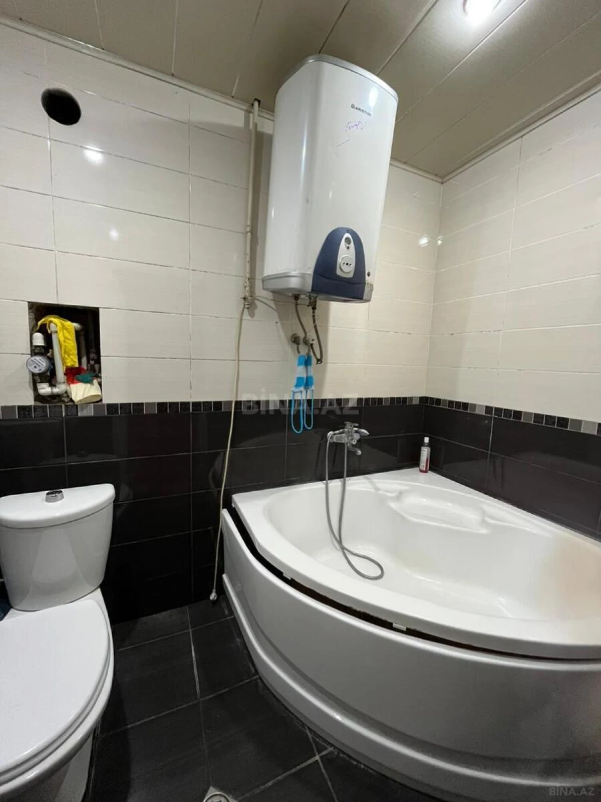 Kirayə verilir 2 otaqlı mənzil 70 m²