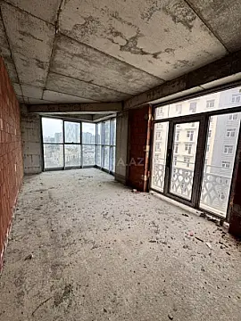 Satılır 3 otaqlı mənzil 113 m²