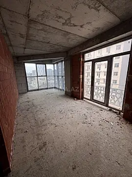 Satılır 3 otaqlı mənzil 113 m² — Bakı 3 otaq 113.00 m²