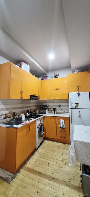 Satılır 2 otaqlı mənzil 65 m²