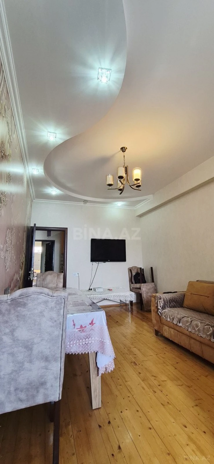 Satılır 2 otaqlı mənzil 65 m²