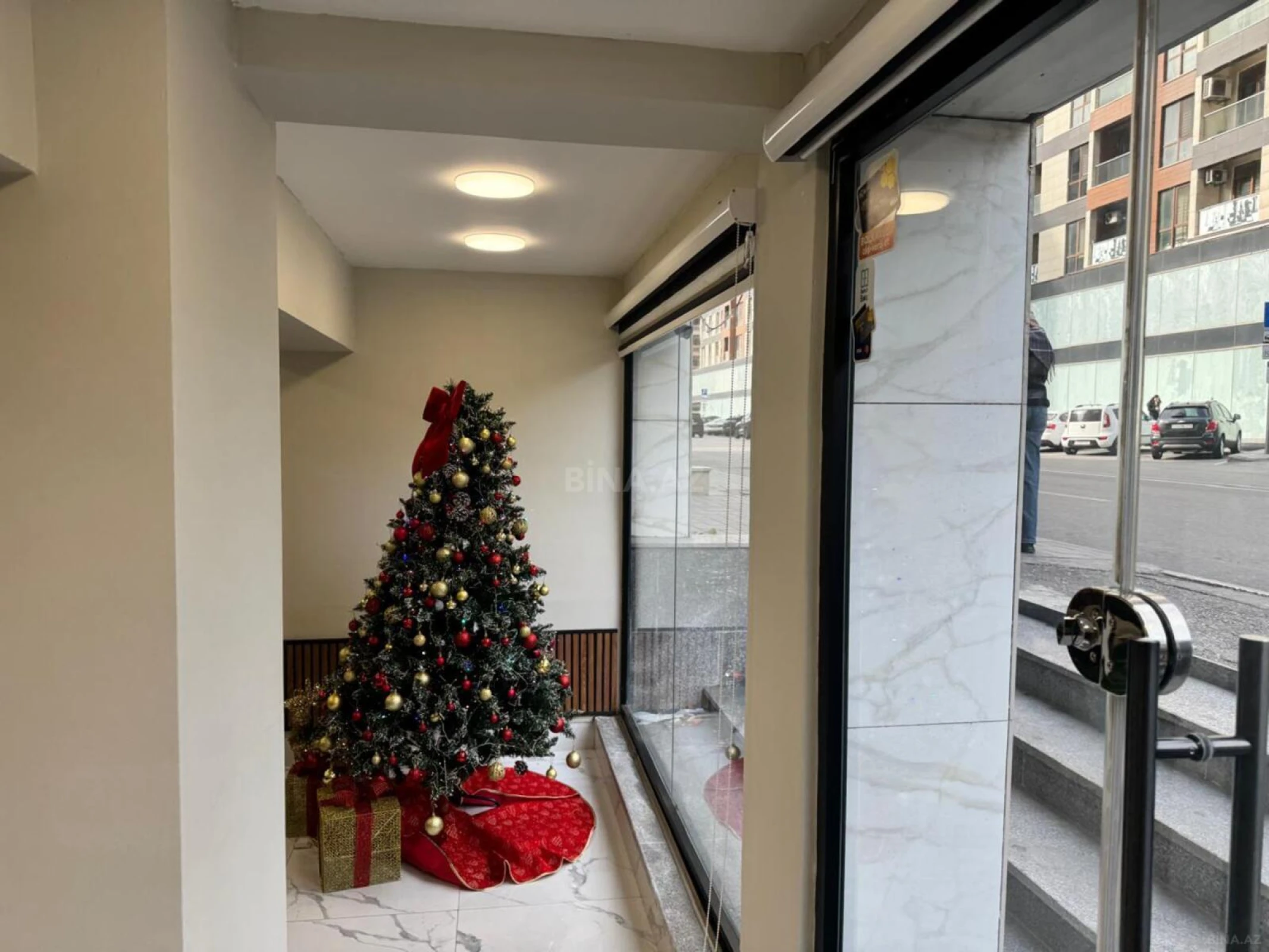 Satılır obyekt 162 m²