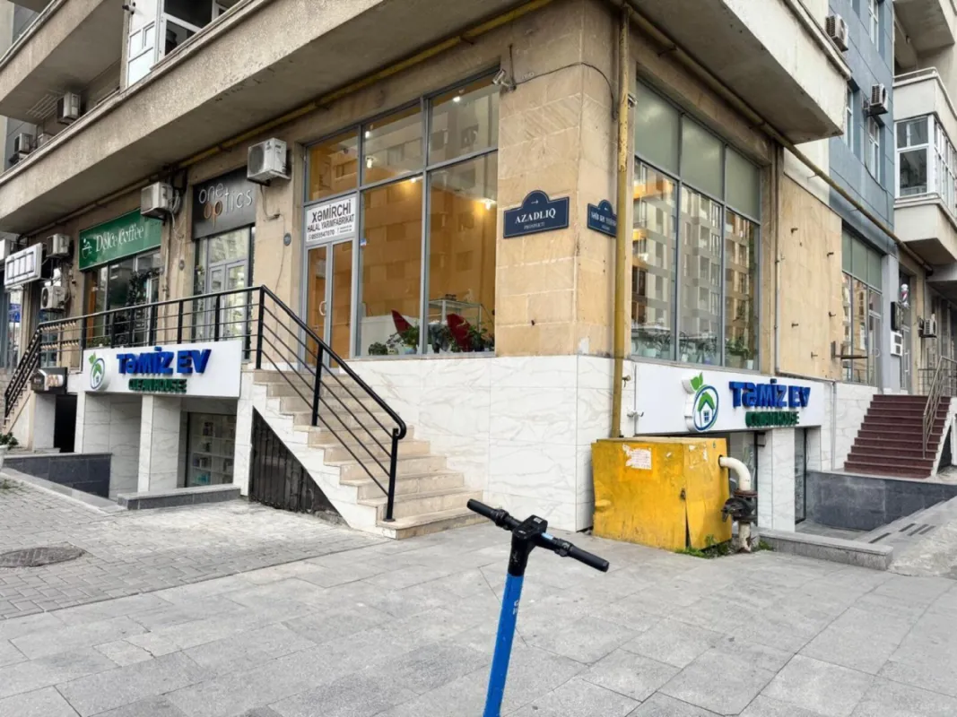 Satılır obyekt 162 m²