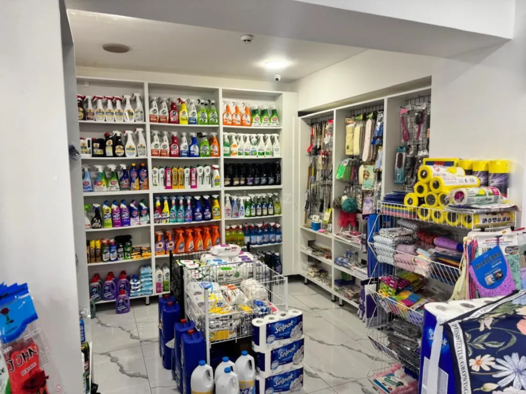 Satılır obyekt 162 m²