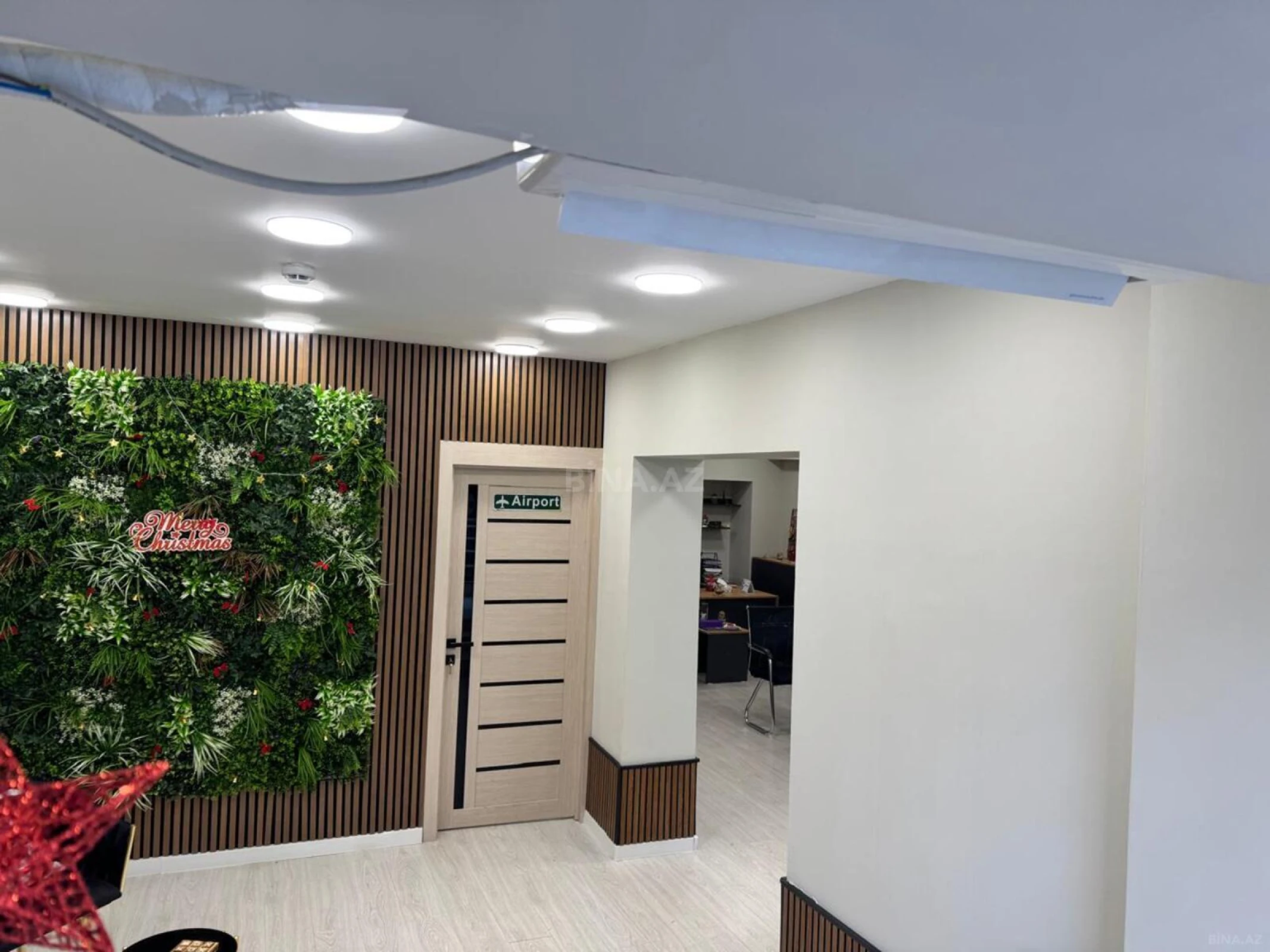 Satılır obyekt 162 m²