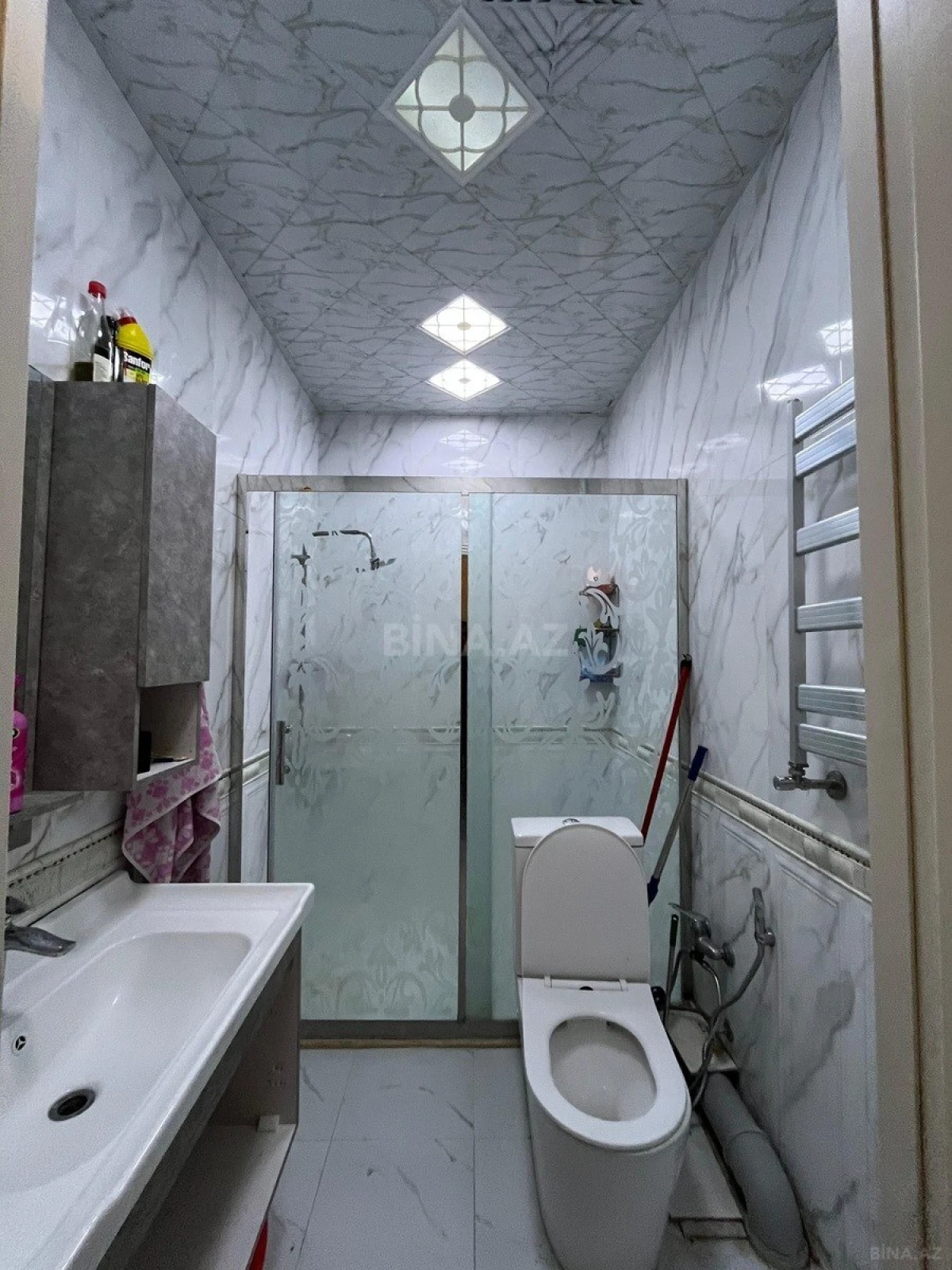 Kirayə verilir 2 otaqlı mənzil 70 m²