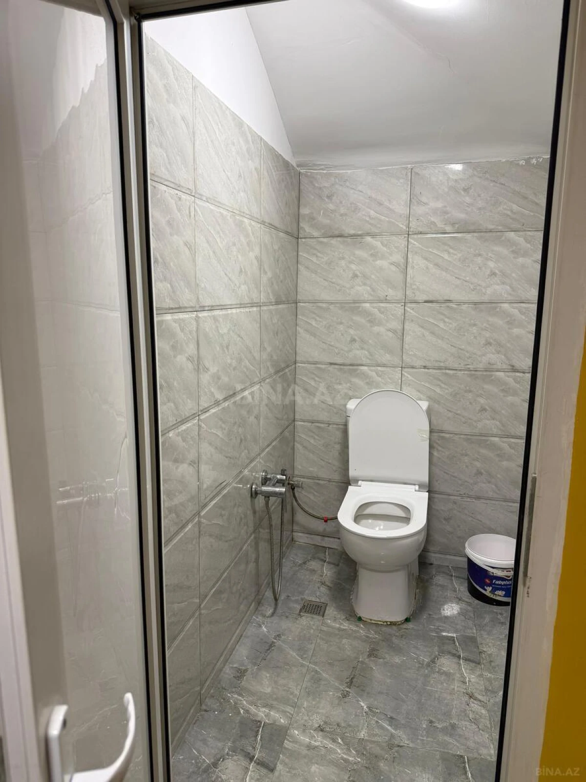 Kirayə verilir obyekt 250 m²