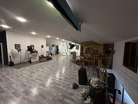 Kirayə verilir obyekt 250 m²