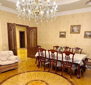 Kirayə verilir 3 otaqlı mənzil 140 m² — Bakı, Nərimanov 3 otaq 140.00 m²