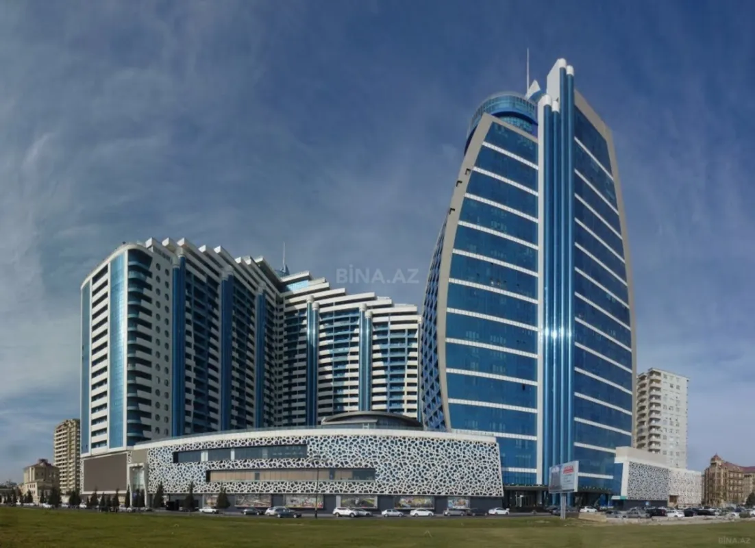 Satılır 6 otaqlı ofis 272 m²