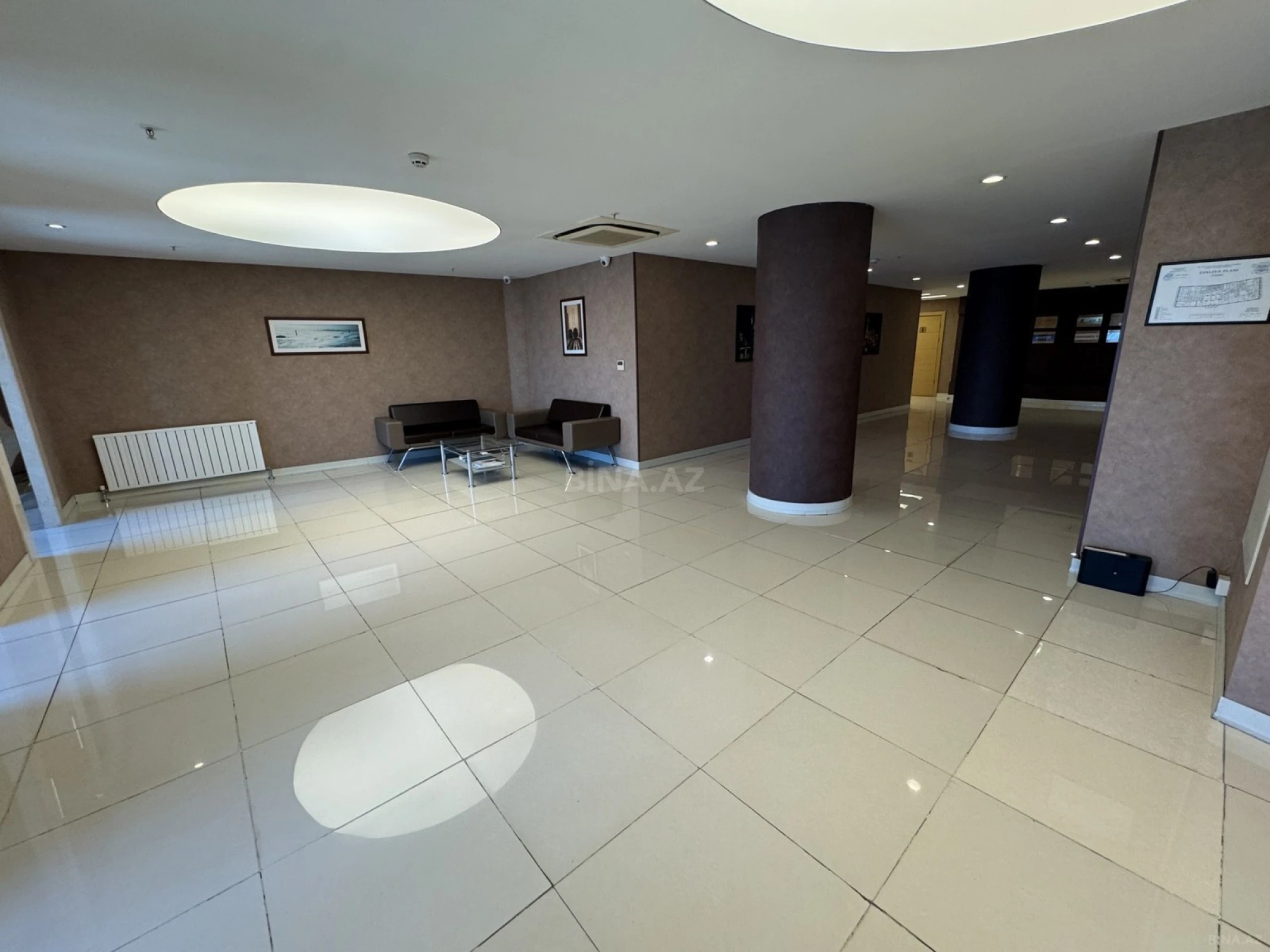 Satılır 6 otaqlı ofis 272 m²