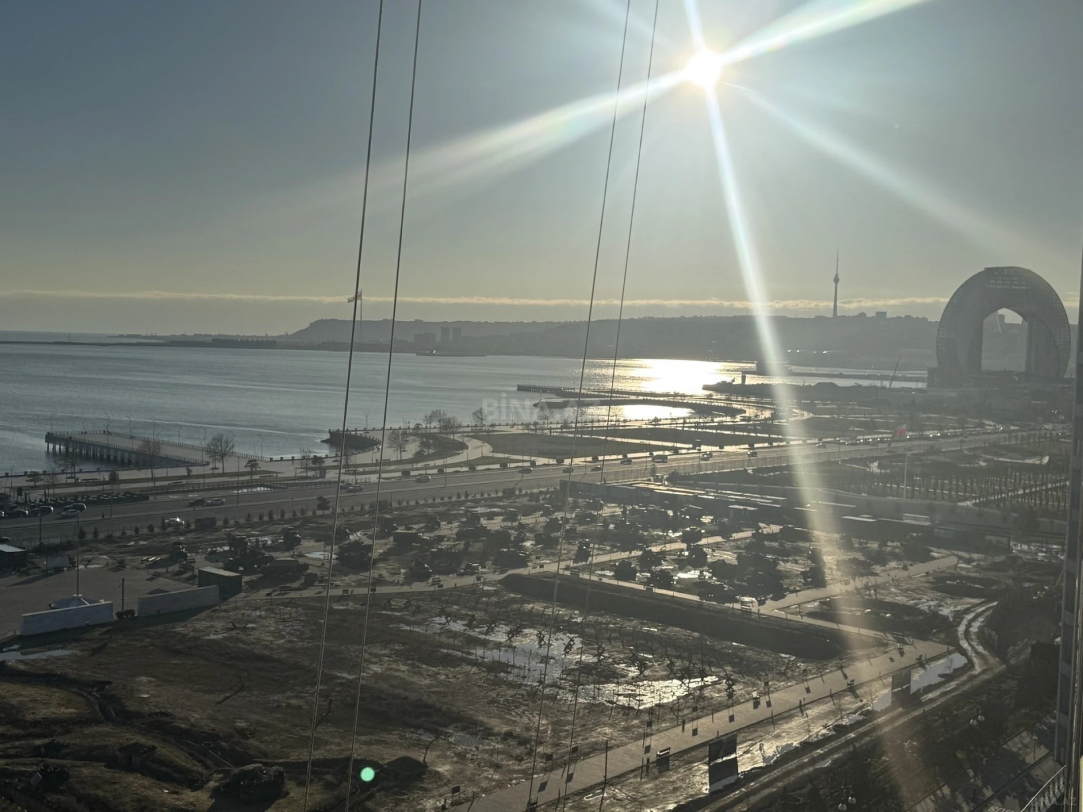 Satılır 6 otaqlı ofis 272 m²