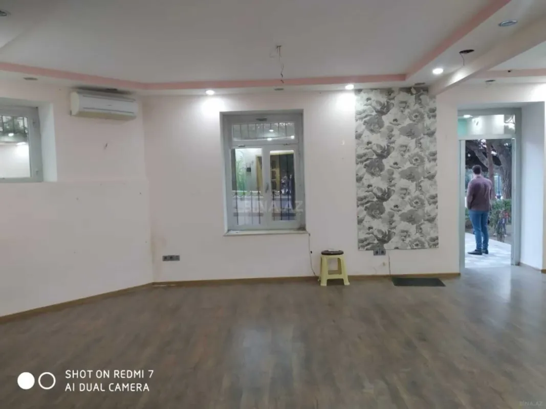 Kirayə verilir obyekt 70 m²