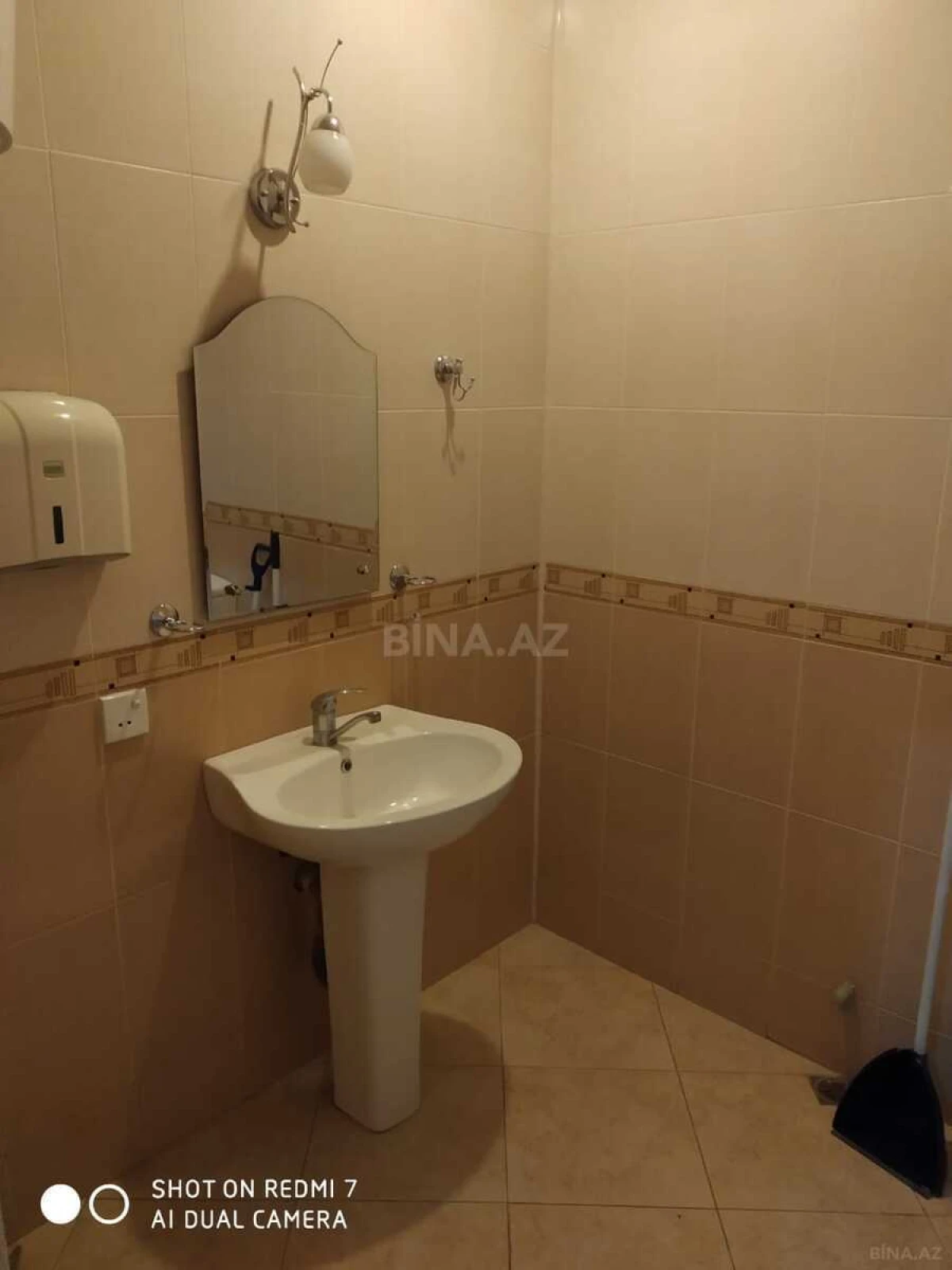 Kirayə verilir obyekt 70 m²