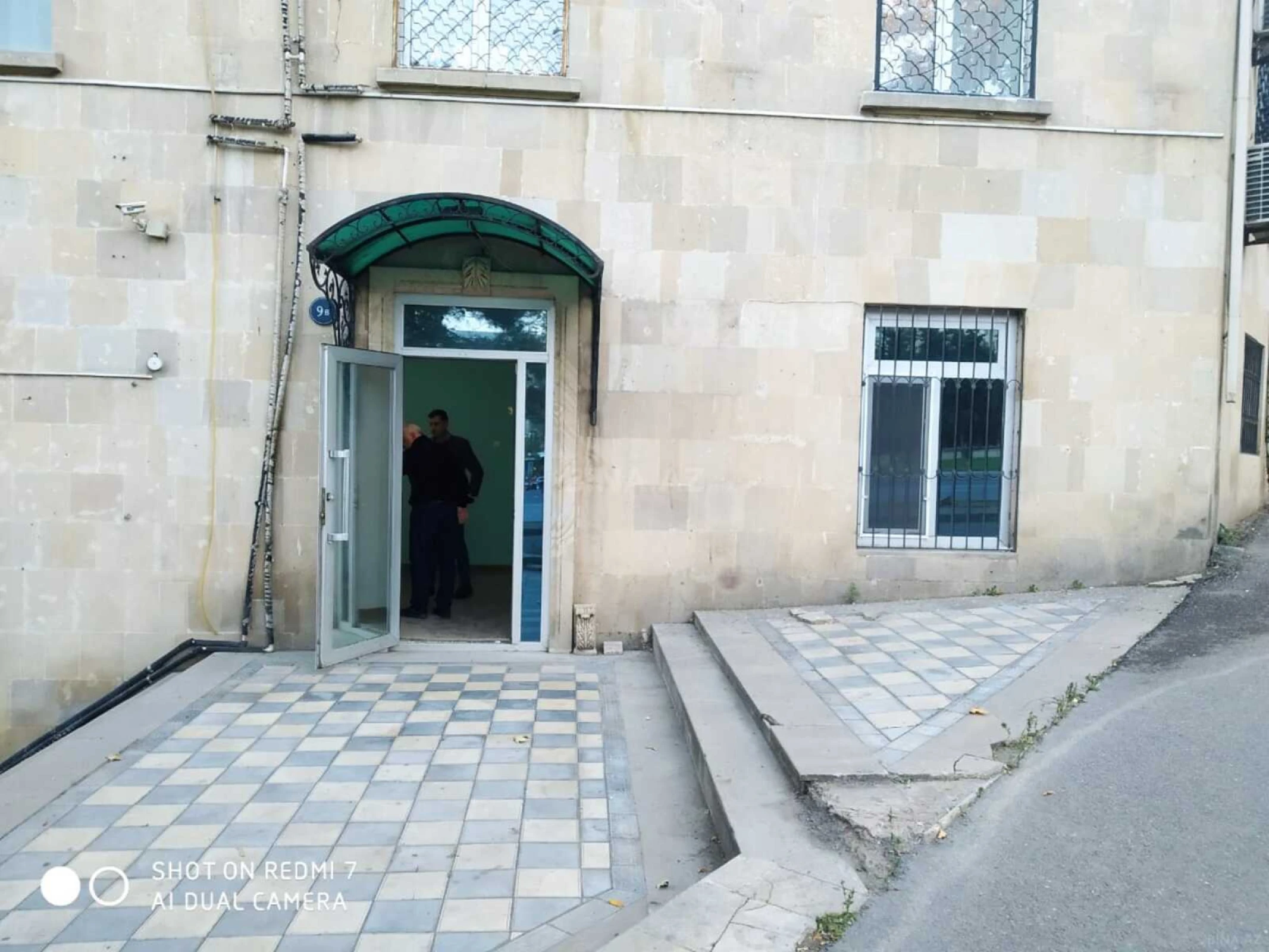 Kirayə verilir obyekt 70 m²