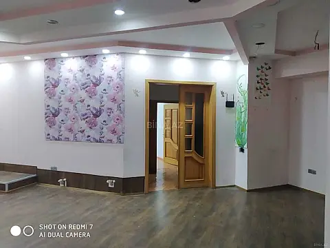 Kirayə verilir obyekt 70 m²