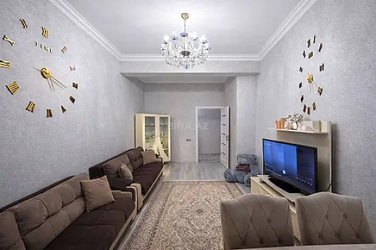 Satılır 3 otaqlı mənzil 105 m²