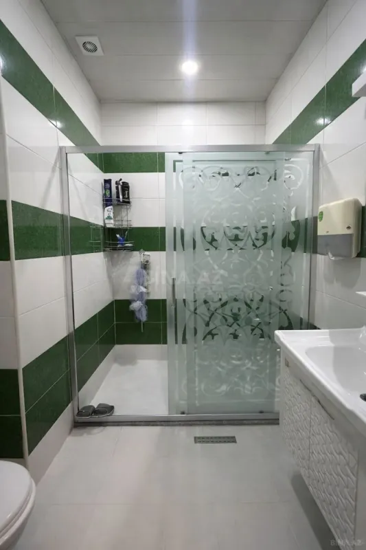 Satılır 3 otaqlı mənzil 105 m²