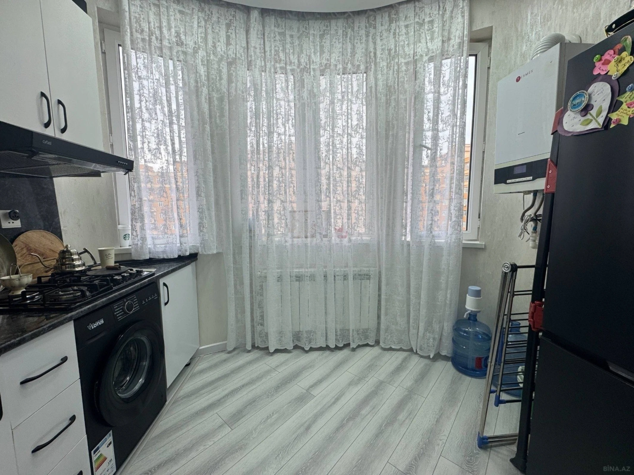 Satılır 2 otaqlı mənzil 44 m²