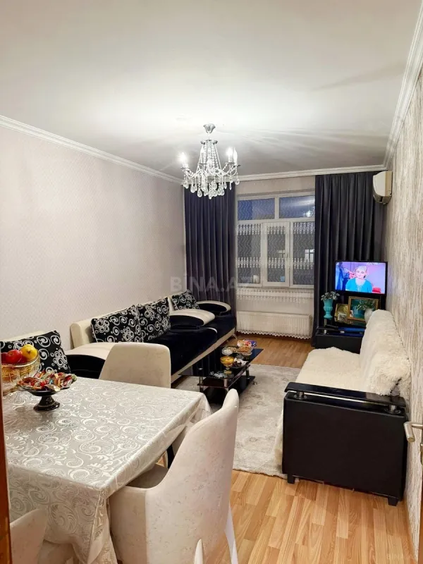 Satılır 2 otaqlı mənzil 60 m²