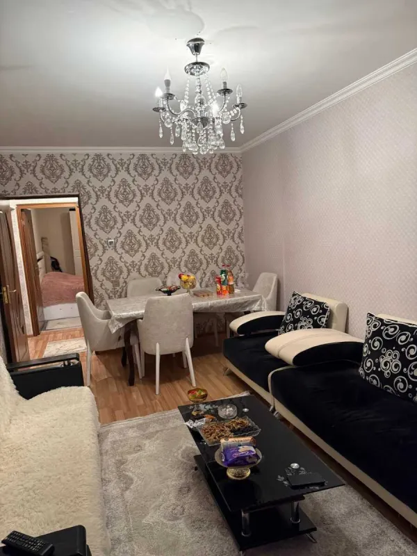 Satılır 2 otaqlı mənzil 60 m²