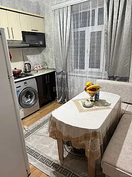 Satılır 2 otaqlı mənzil 60 m²