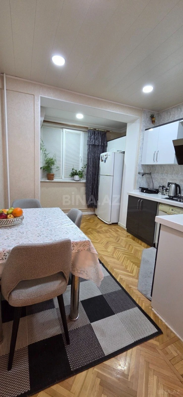 Satılır 3 otaqlı mənzil 90 m²