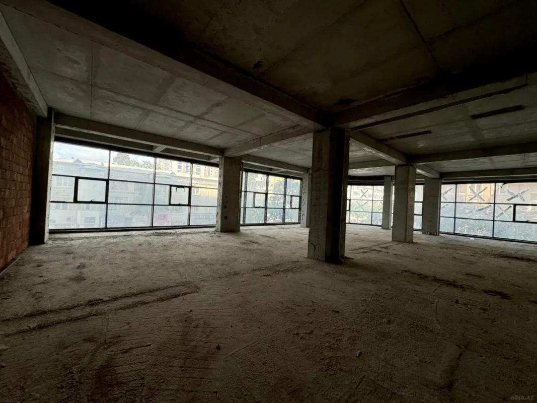 Satılır obyekt 123 m²