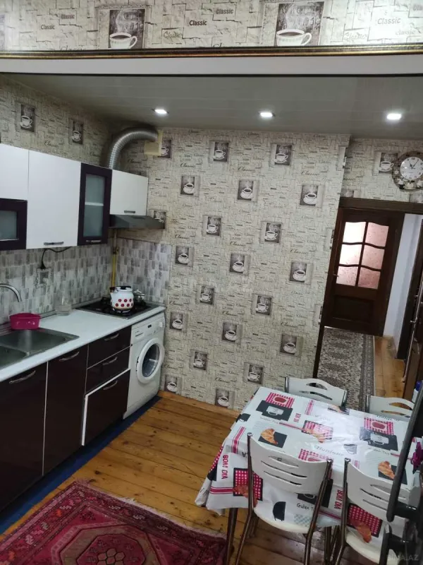 Satılır 2 otaqlı mənzil 60 m²