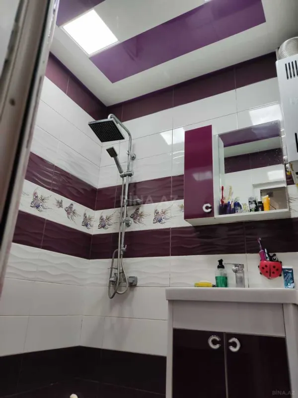 Satılır 2 otaqlı mənzil 60 m²