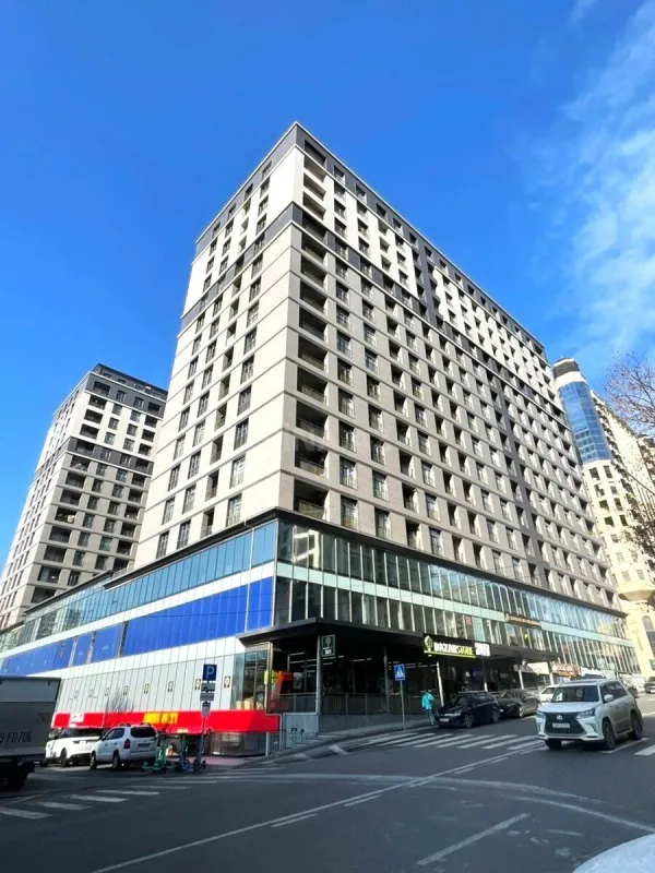Satılır 3 otaqlı mənzil 100 m²