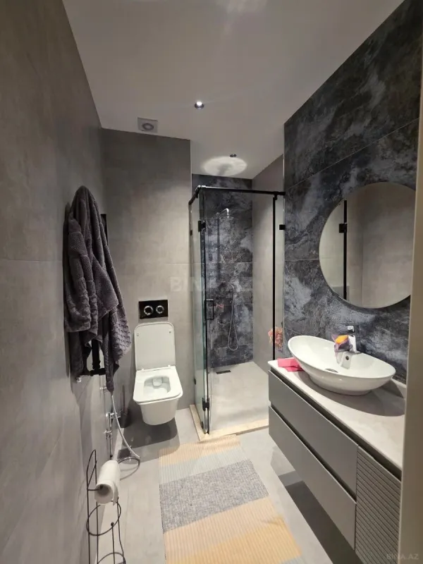 Satılır 4 otaqlı mənzil 171.6 m²