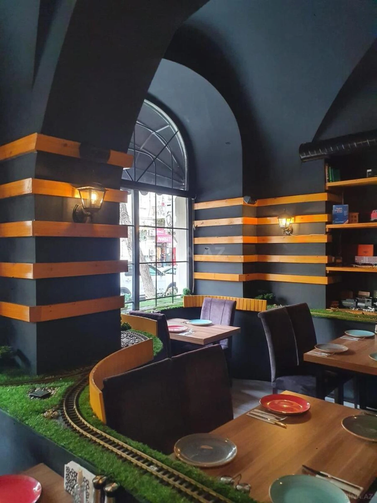 Satılır obyekt 115 m²